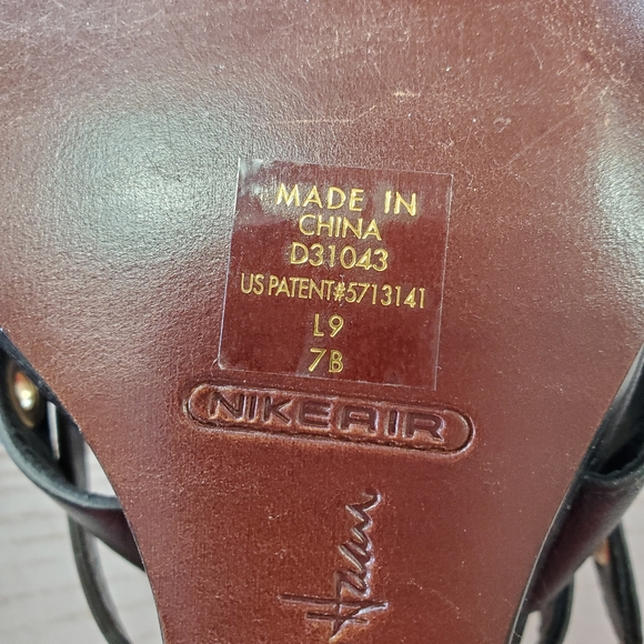 Cole Haan Women's Air Whitney Black and Gold Slide Wedge Sandal Shoes Size 7 - Picture 9 of 14